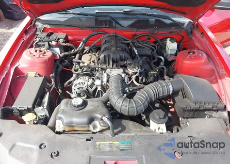 2010 Ford Mustang V6/V6 Premium from USA, damaged, VIN 1ZVBP8AN1A5131386